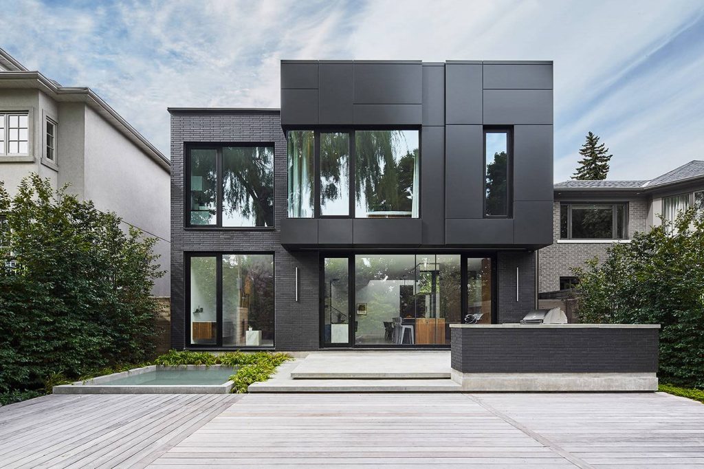 Modular-black-house-with-balcony-49706-1024x682